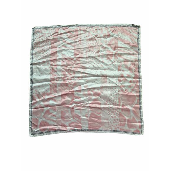 Carlisle 100% Silk Square Scarf 34x34 Pink Abstract Print Designer Accessory - Picture 3 of 13